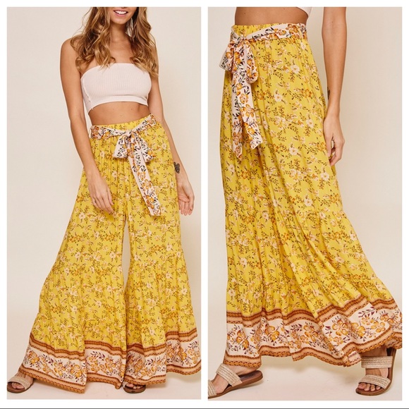 #03 Boho Chic Double Tier Floral Printed Wide Leg Pant - Picture 2 of 3